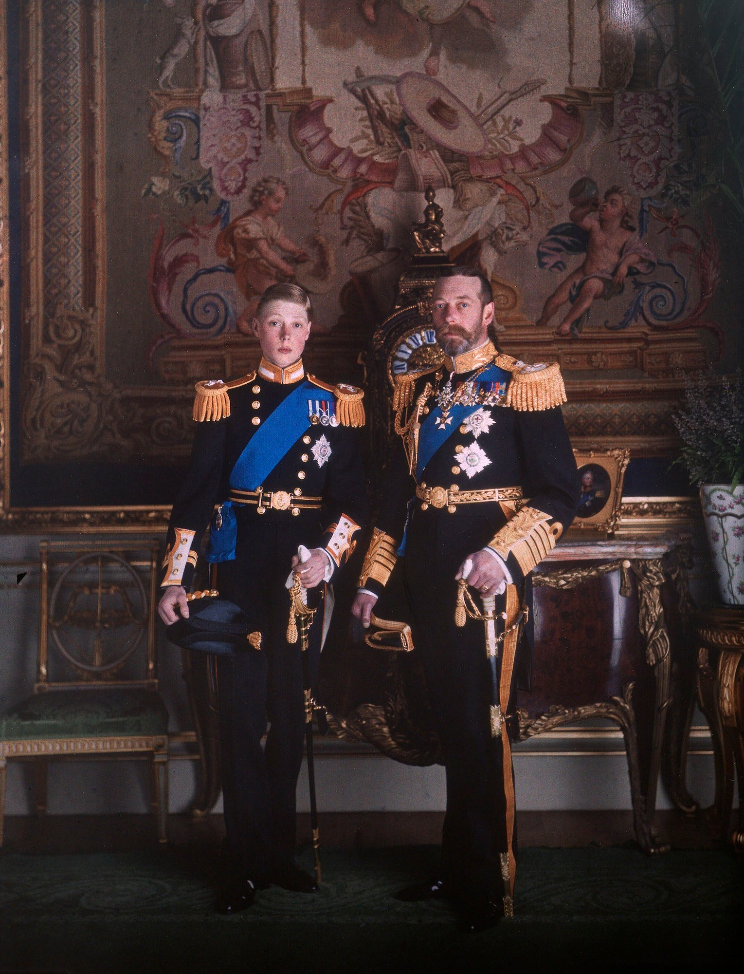 crips Autochrome shot of George V with his son, the Prince of Wales, 14 of March 1914