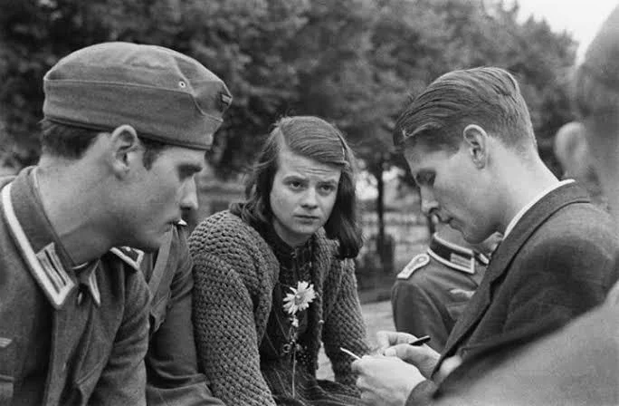 white Rose, resistance against Nazi, Germany, 1942