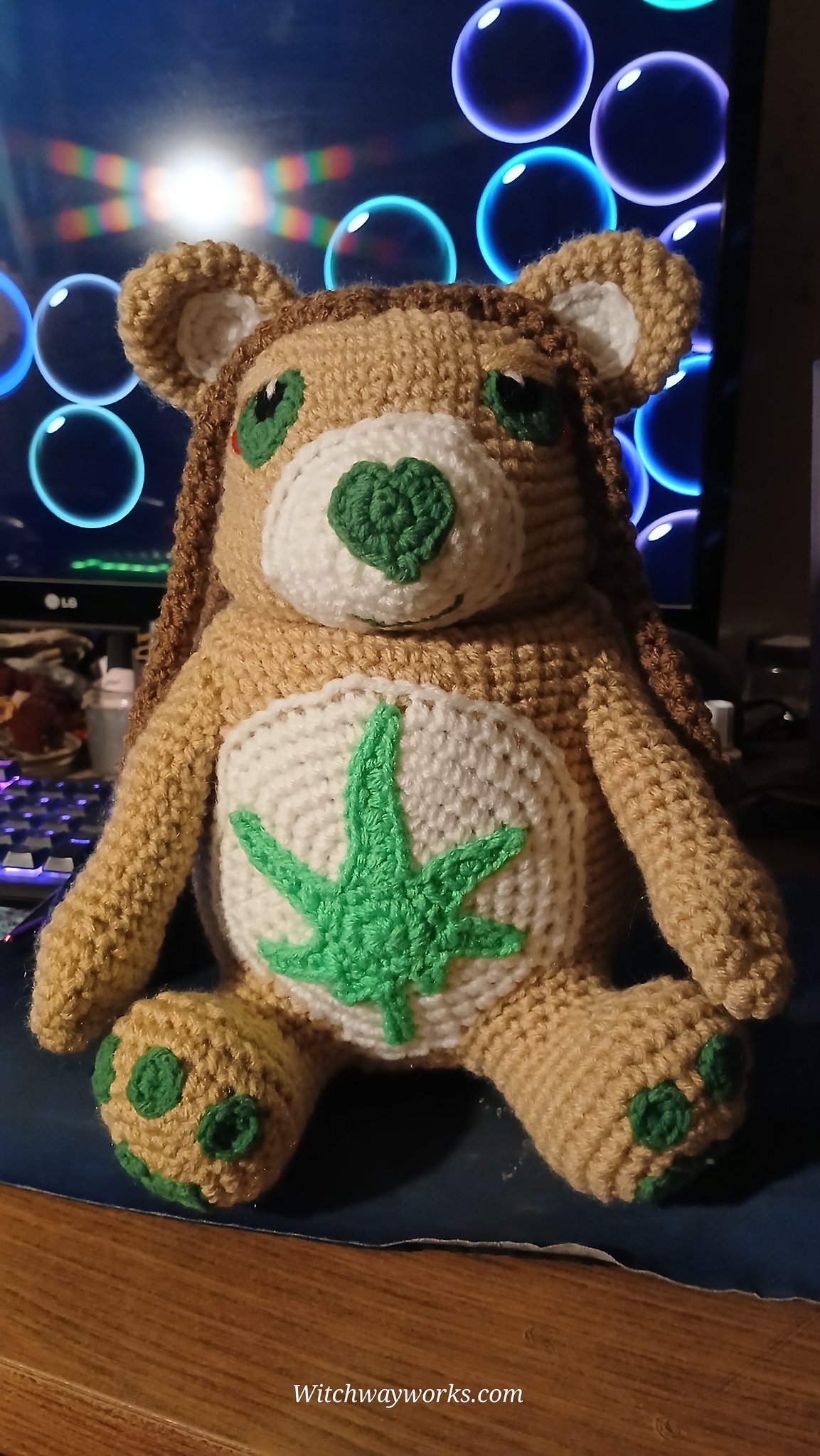 He's not finished juuuust yet. He needs his hat first. Those dreads.... each one is individually cra…