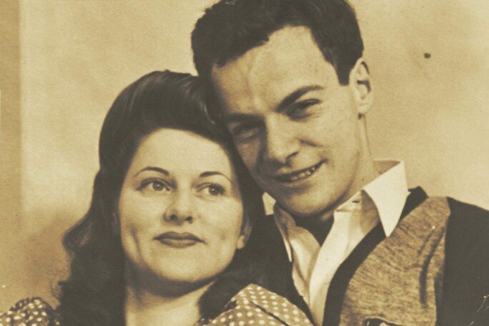 He cracked safes at Los Alamos for entertainment while helping build the first nuclear weapon. He ma…