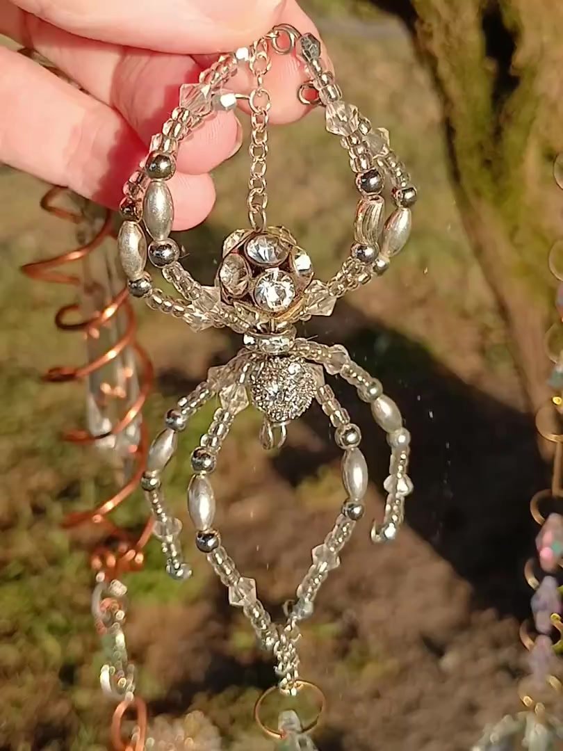 Meet my newest favorite — this scrappy crystal spider suncat…