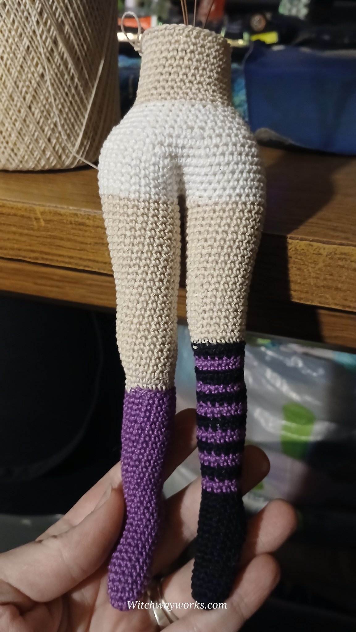 Day two of conjuring... Trying to give a little more shape to her body. But not to much, or I have t…